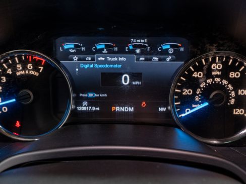 Used 2017 Ford F150 Lariat AWD/4WD image 30