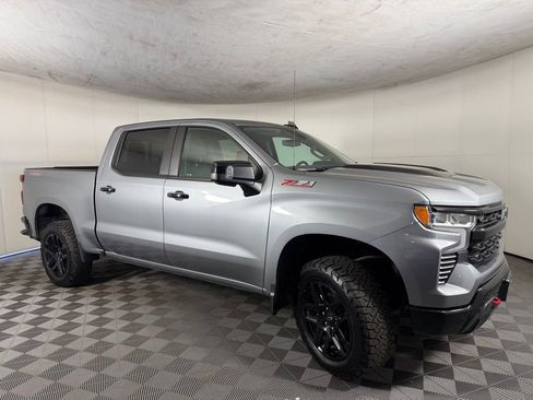 Certified 2024 Chevrolet Silverado 1500 LT Trail Boss w/ LT Trail Boss Premium Package AWD/4WD image 6