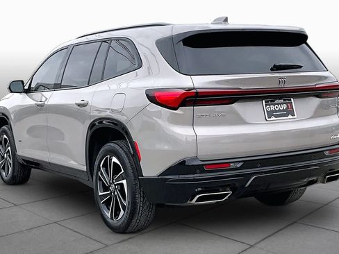 Used 2026 Buick Enclave Sport Touring w/ Power Package FWD image 12
