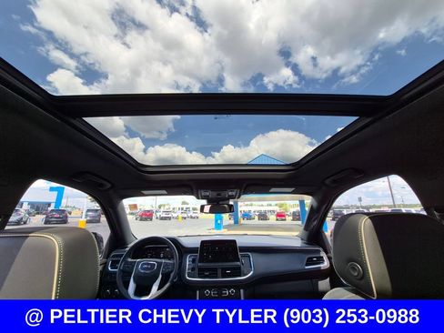 Used 2023 GMC Yukon SLT AWD/4WD image 44