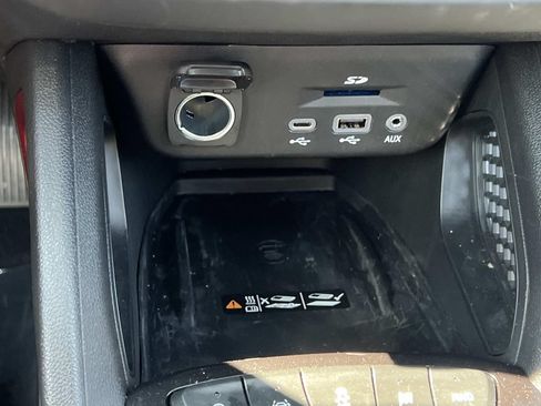 Used 2023 Chevrolet TrailBlazer RS w/ Sun and Liftgate Package AWD/4WD image 22