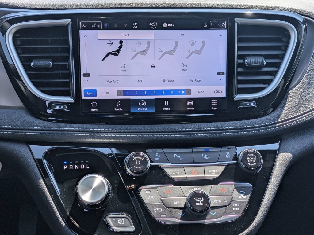 New 2026 Chrysler Pacifica Select w/ S Appearance Package FWD image 20