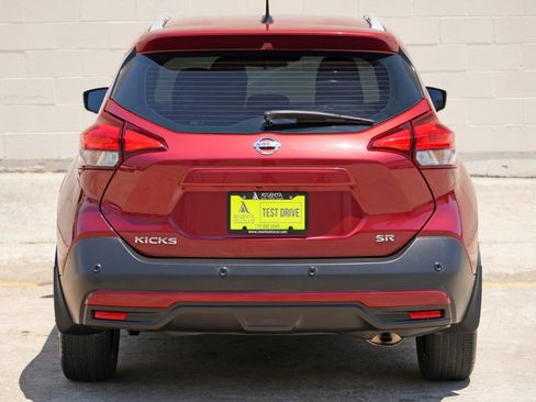 Used 2020 Nissan Kicks SR FWD image 43
