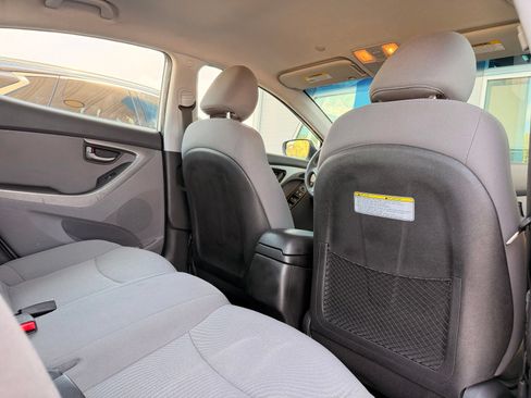 Used 2016 Hyundai Elantra SE w/ Option Group 02 FWD image 20