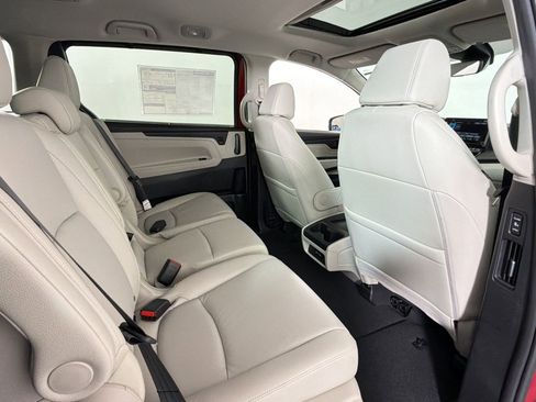 New 2026 Honda Odyssey EX-L image 29