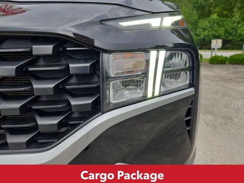 Used 2023 Hyundai Santa Fe SEL w/ Cargo Package AWD/4WD image 7