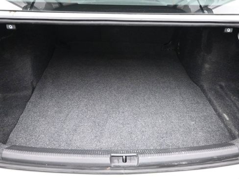 Used 2022 Volkswagen Passat 2.0T SE image 9