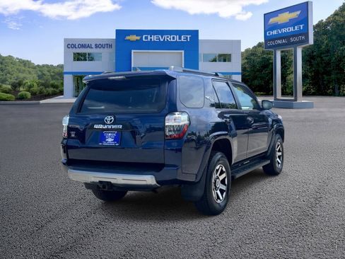 Used 2021 Toyota 4Runner TRD Off-Road Premium w/ Moonroof Package AWD/4WD image 6