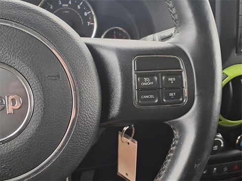 Used 2017 Jeep Wrangler Unlimited Sahara w/ Connectivity Group image 16