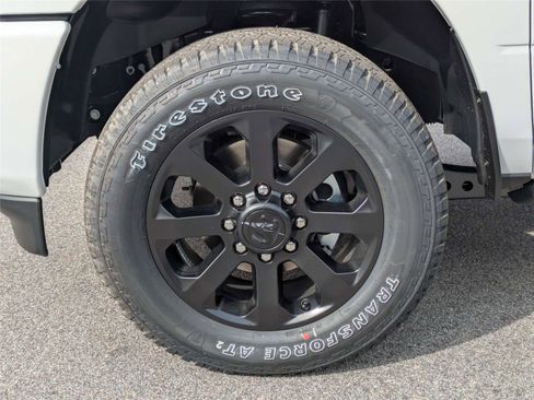 New 2026 RAM 2500 Laramie AWD/4WD image 12