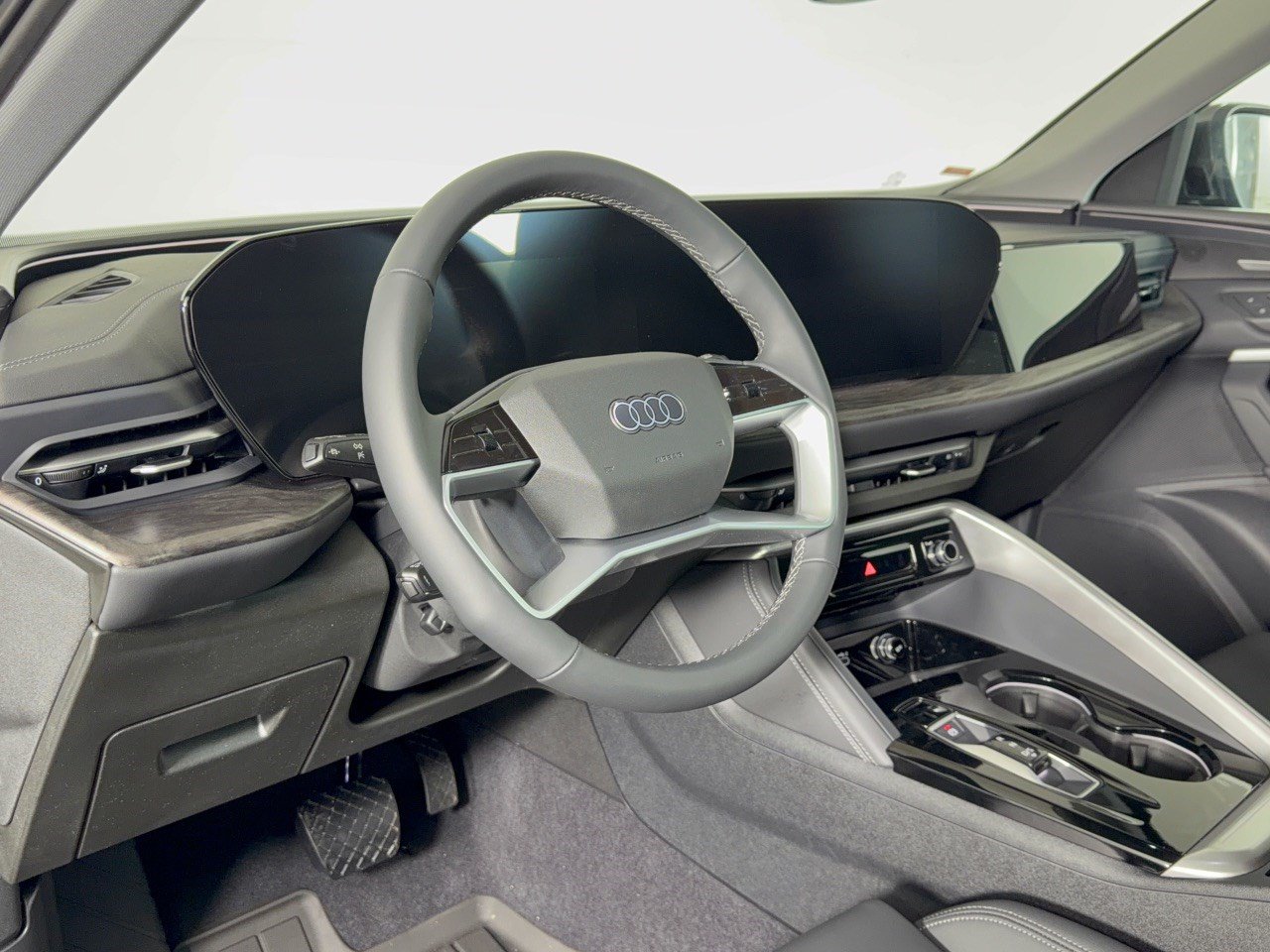 New 2026 Audi Q5 Premium Plus AWD/4WD image 4