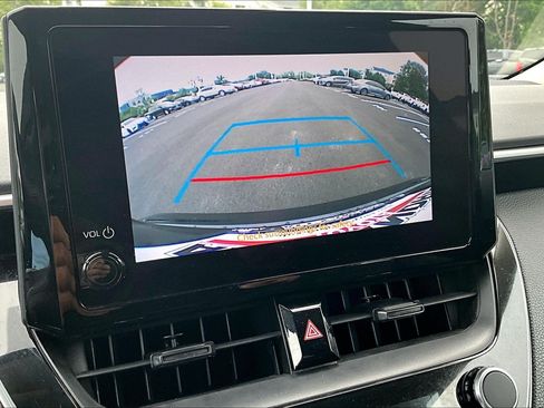 Used 2024 Toyota Corolla LE FWD image 20