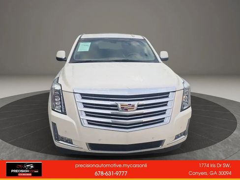 Used 2015 Cadillac Escalade Platinum AWD/4WD image 11