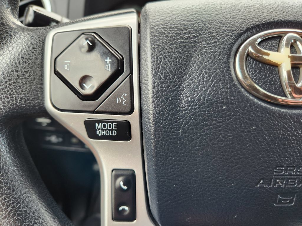 Used 2018 Toyota Tundra SR5 w/ TRD Off Road Package AWD/4WD image 26