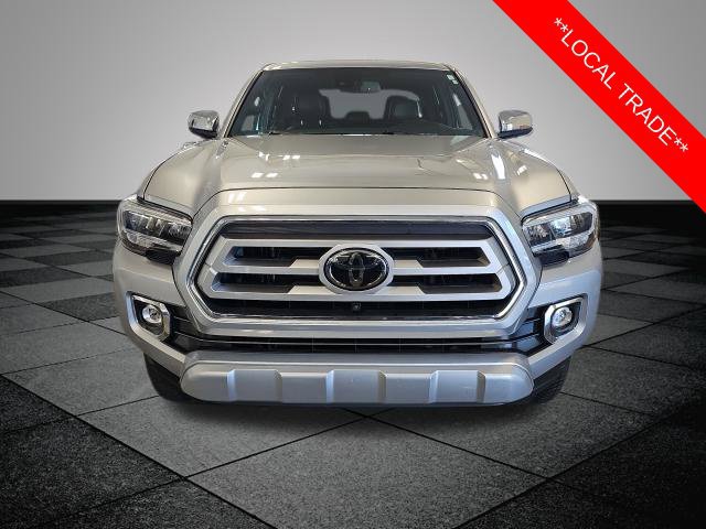 Used 2022 Toyota Tacoma Limited AWD/4WD image 2