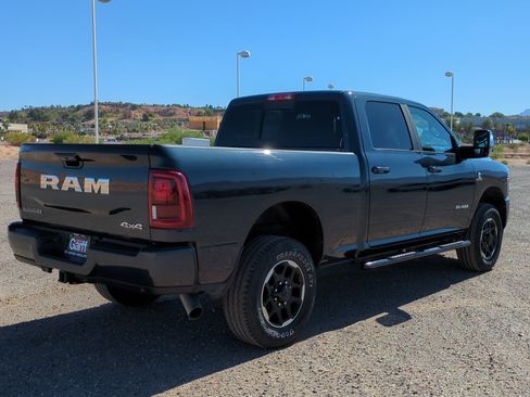 Used 2025 RAM 2500 Laramie AWD/4WD image 5