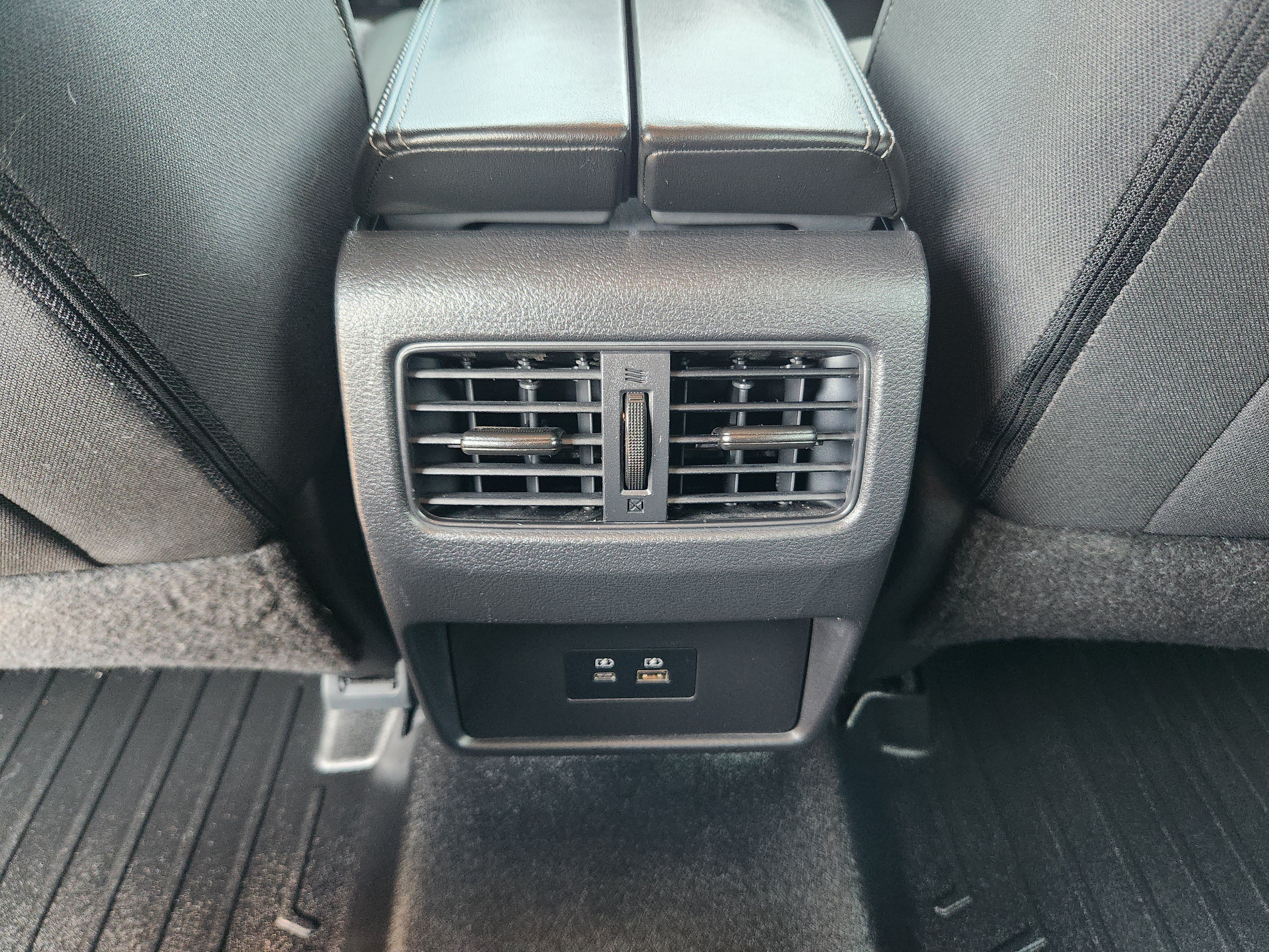 Used 2022 Nissan Rogue SV AWD/4WD image 19