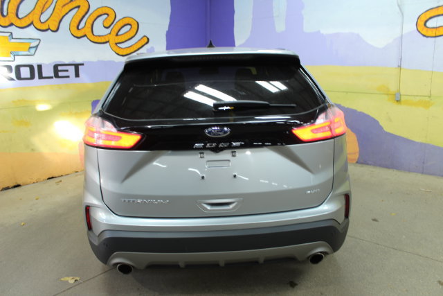 Used 2022 Ford Edge Titanium w/ Equipment Group 301A AWD/4WD image 7