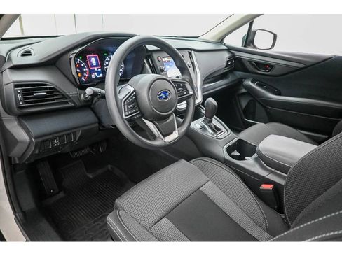Used 2024 Subaru Outback AWD/4WD image 31