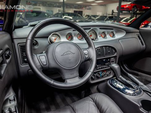 Used 2001 Plymouth Prowler Black Tie Edition image 16