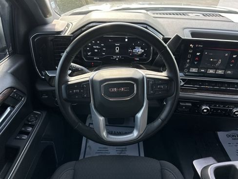 Used 2023 GMC Sierra 1500 Elevation image 14