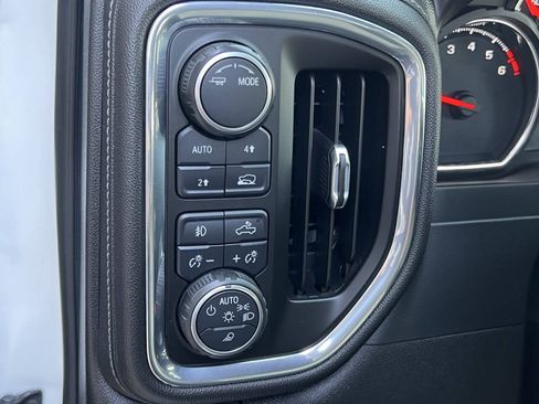 Used 2021 Chevrolet Silverado 1500 LTZ w/ LTZ Convenience Package II AWD/4WD image 37