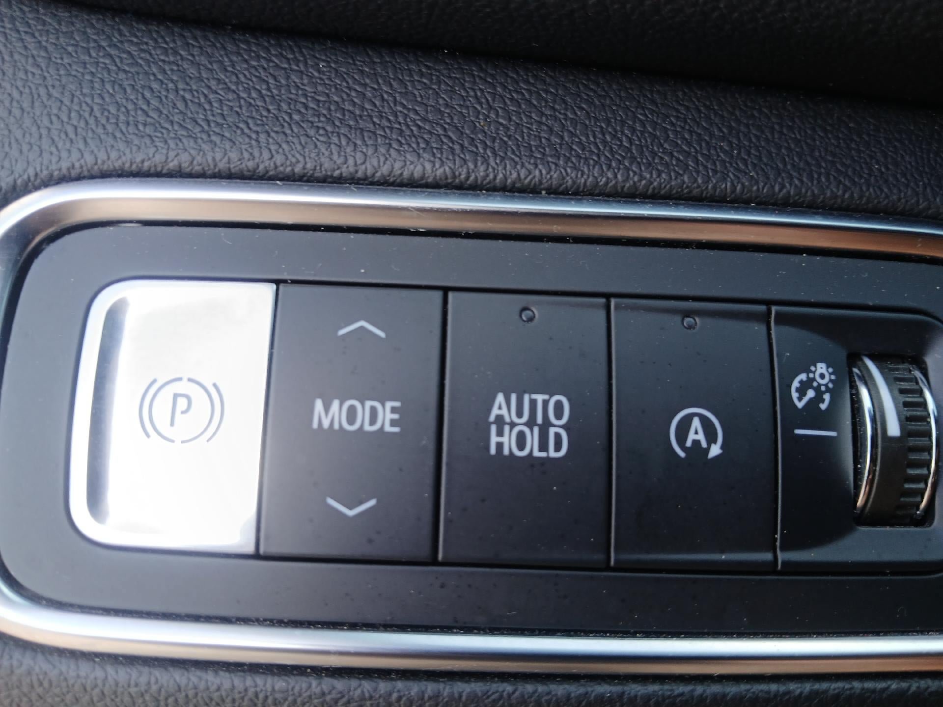 Used 2025 Buick Enclave Preferred FWD image 27