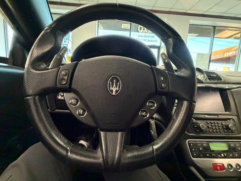 Used 2013 Maserati GranTurismo Sport image 41