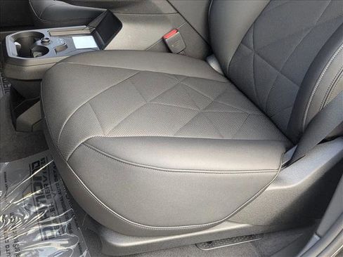 New 2026 BMW iX xDrive60 image 4