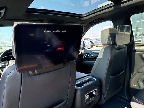 Used 2023 GMC Yukon XL AT4 w/ AT4 Premium Plus Package image 28