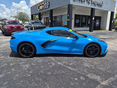 Used 2023 Chevrolet Corvette Stingray Coupe w/ 1LT RWD image 4