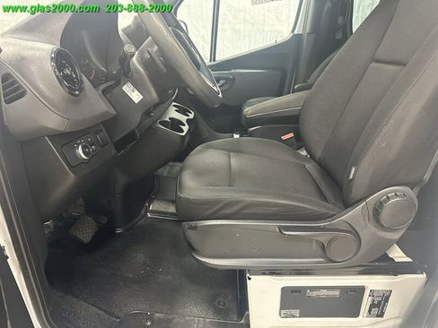 Used 2019 Mercedes-Benz Sprinter 2500 image 23
