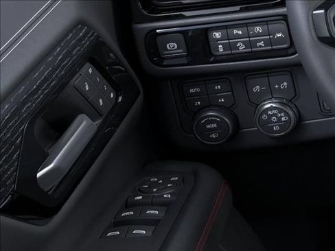 New 2026 GMC Yukon XL AT4 Ultimate AWD/4WD image 22