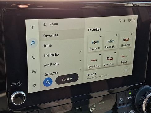 Used 2024 Toyota Highlander LE image 20