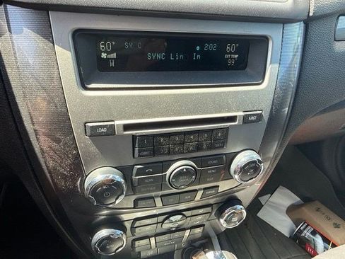 Used 2012 Ford Fusion SEL FWD image 9