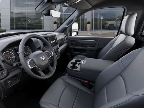 New 2026 RAM 5500 Tradesman w/ Chrome Appearance Group AWD/4WD image 22