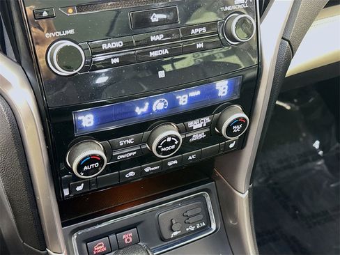 Used 2019 Subaru Ascent Limited image 16
