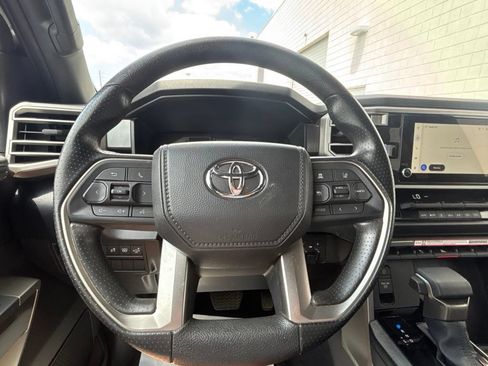 Used 2025 Toyota Tundra SR5 w/ SR5 Convenience Package AWD/4WD image 22
