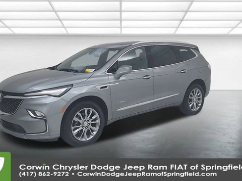 Used 2023 Buick Enclave Avenir w/ Trailering Package, 5000 lbs. image 7