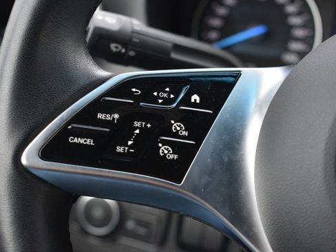 Used 2024 Mercedes-Benz eSprinter 170 Cargo image 15