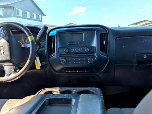 Used 2017 Chevrolet Silverado 2500 W/T image 16