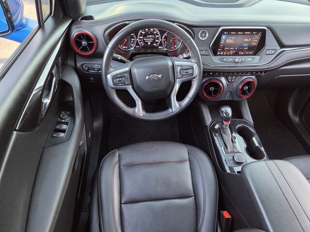 Used 2021 Chevrolet Blazer RS w/ Enhanced Convenience Package FWD image 12