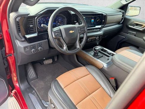 Used 2023 Chevrolet Silverado 1500 High Country image 13