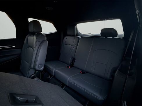 Used 2022 Buick Enclave Essence w/ Sport Touring Edition image 55