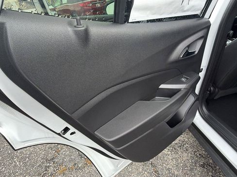 New 2026 Chevrolet Trax LT w/ Driver Confidence Package FWD image 18