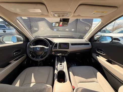 Used 2020 Honda HR-V EX image 17