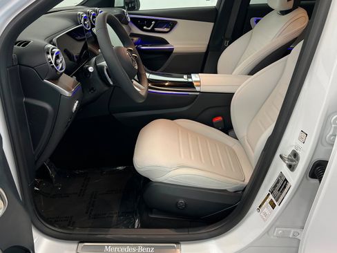 New 2026 Mercedes-Benz GLC 300 4MATIC image 17