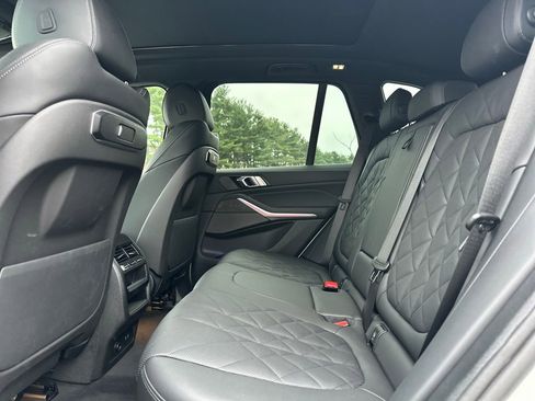 Certified 2024 BMW X5 xDrive40i w/ Premium Package image 23