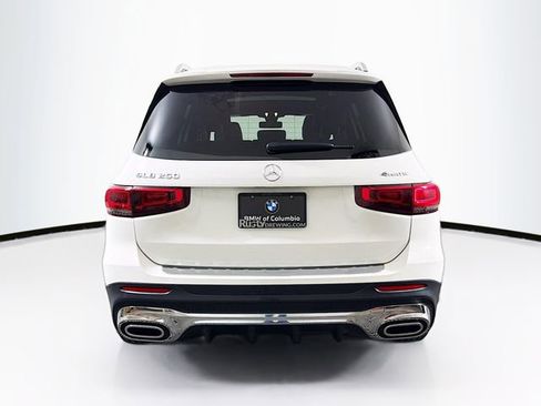 Used 2021 Mercedes-Benz GLB 250 4MATIC image 6