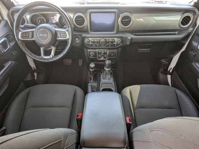 Used 2021 Jeep Wrangler Unlimited Sahara w/ Uconnect 4C Nav & Sound Group AWD/4WD image 17